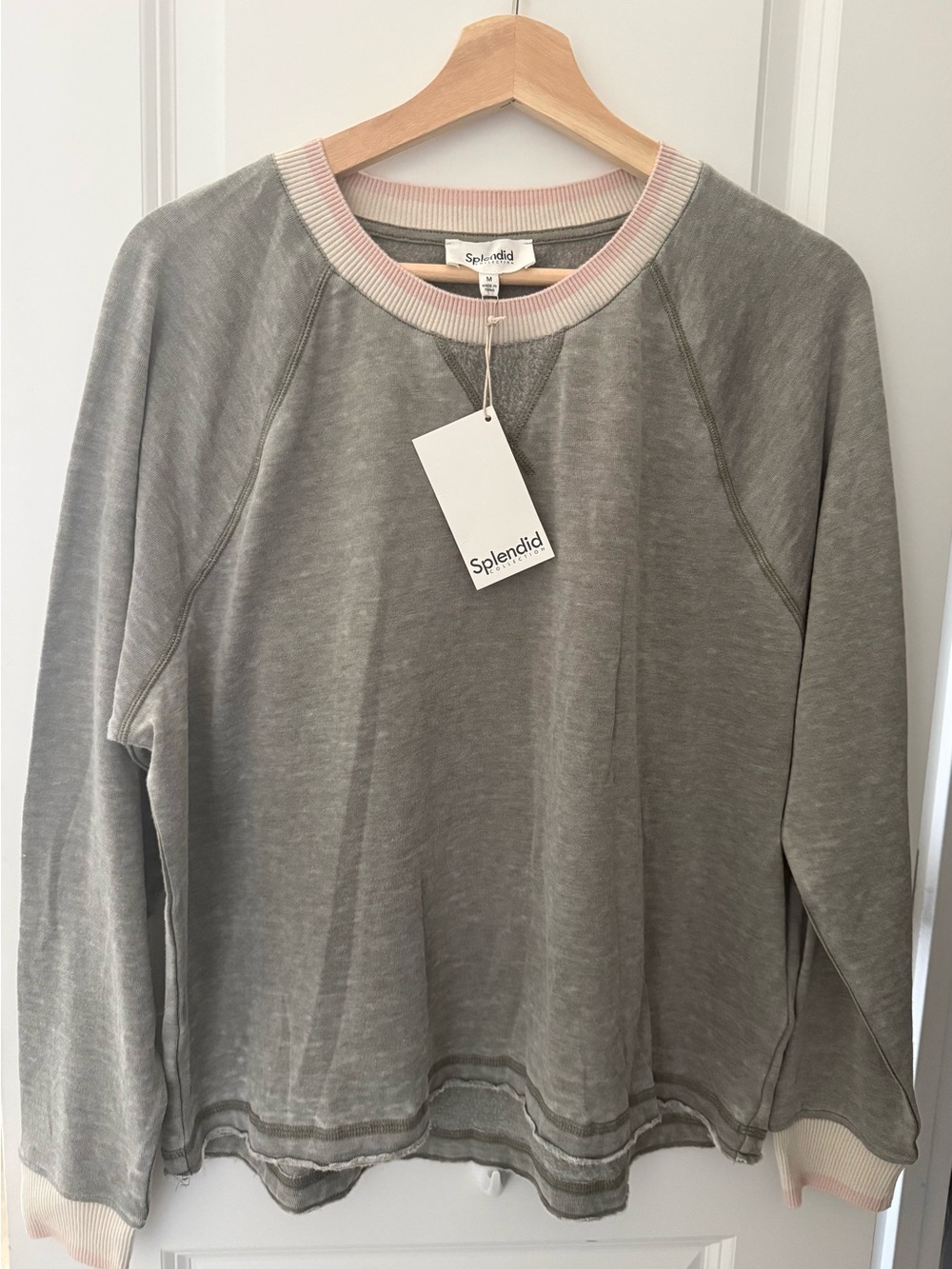 Splendid Grey Sweatshirt with Pink-Trim Crewneck NWT Super Soft